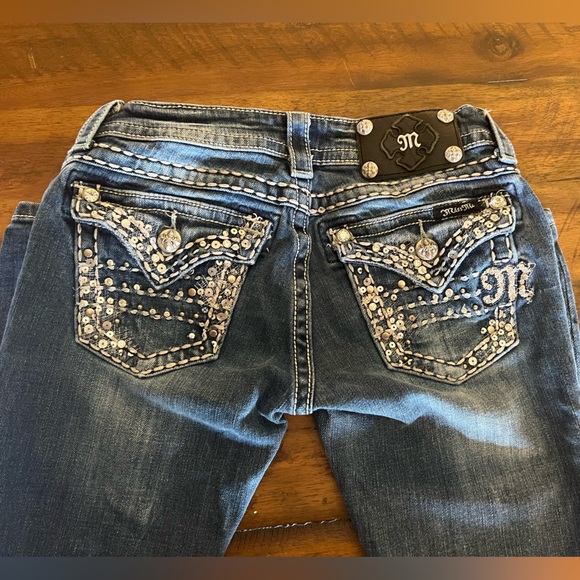 Miss Me Denim - Picture 5 of 5